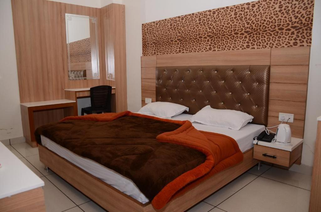 Hotel Robin Inn Амрітсар Екстер'єр фото