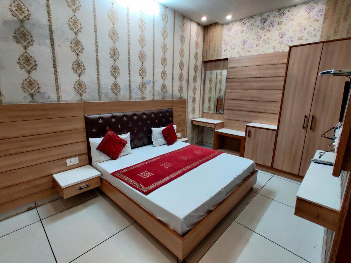 Hotel Robin Inn Амрітсар Екстер'єр фото